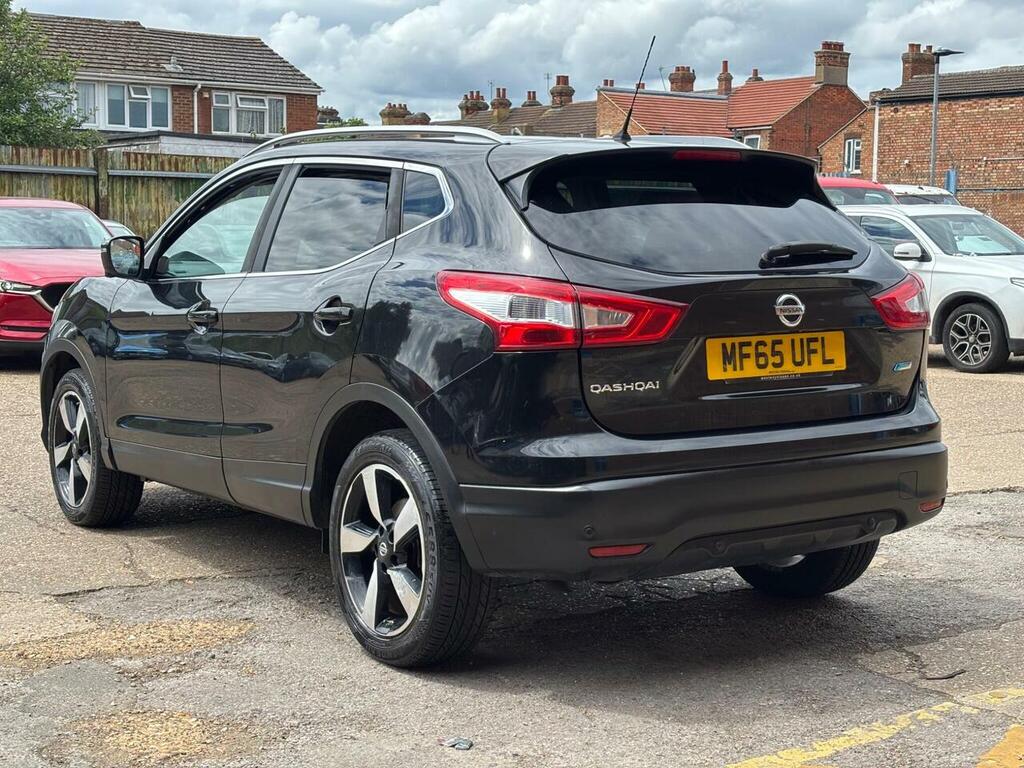 Nissan Qashqai Dci N-tec Plus Black #4