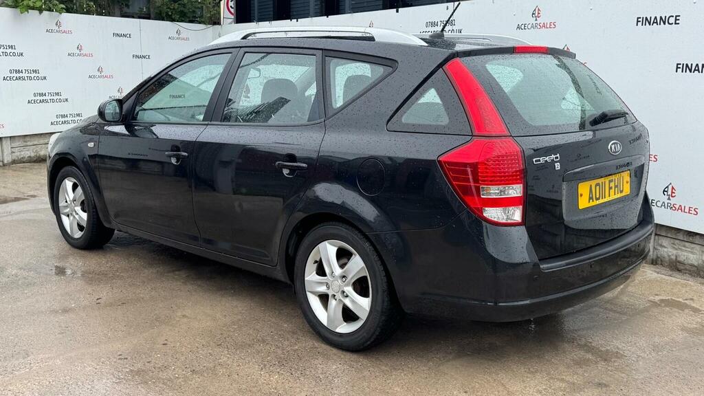 Kia Ceed 1.6 Crdi 2 Sports Wagon Euro 5 Black #6