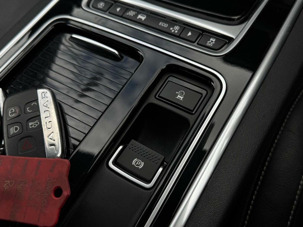 Jaguar XF  Red #28
