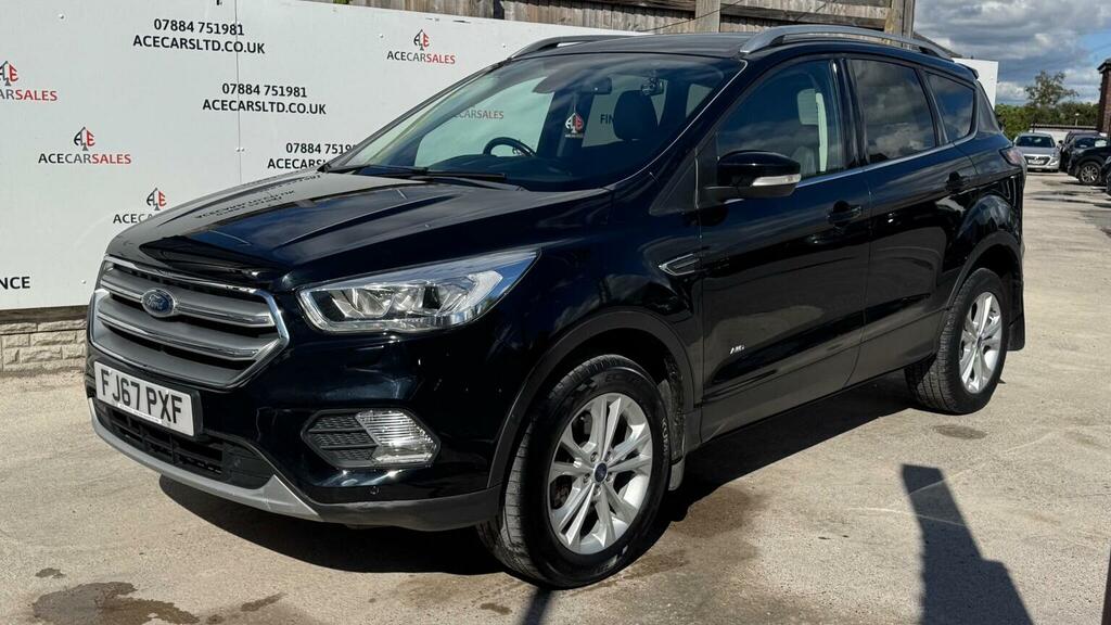 Ford Kuga 1.5T Ecoboost Titanium Awd Euro 6 Ss Black #4