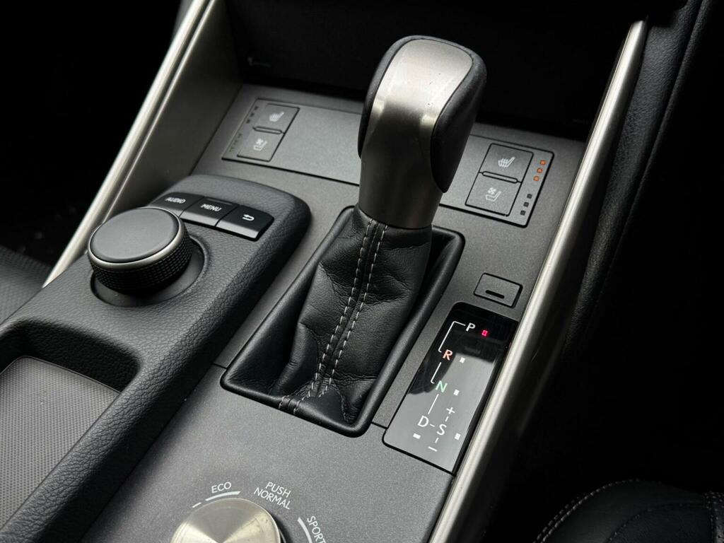 Lexus IS 2.5 300H Executive Edition 179 Bhp Grey #28