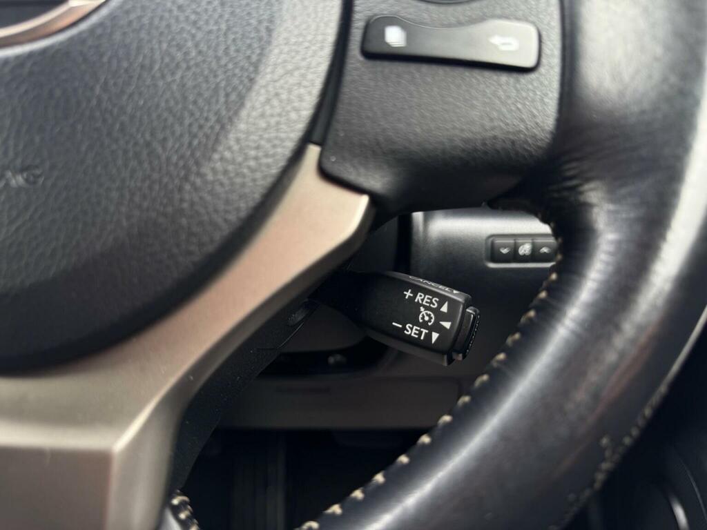 Lexus IS 2.5 300H Executive Edition 179 Bhp Grey #36