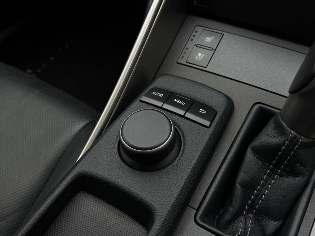 Lexus IS 2.5 300H Executive Edition 179 Bhp Grey #29