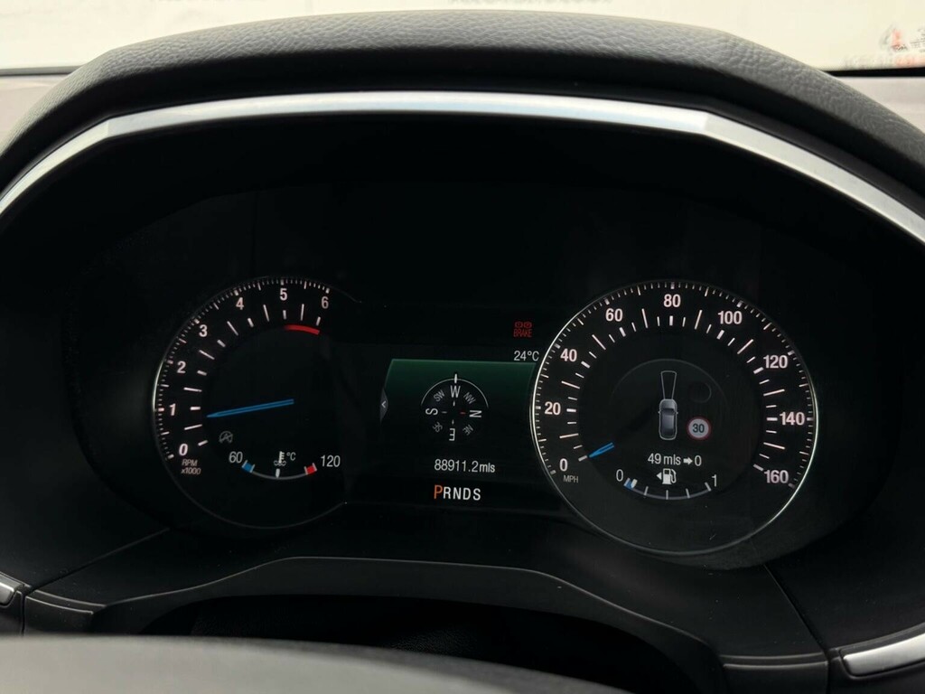 Ford Edge 2.0 Tdci 210 Titanium Powershift White #50