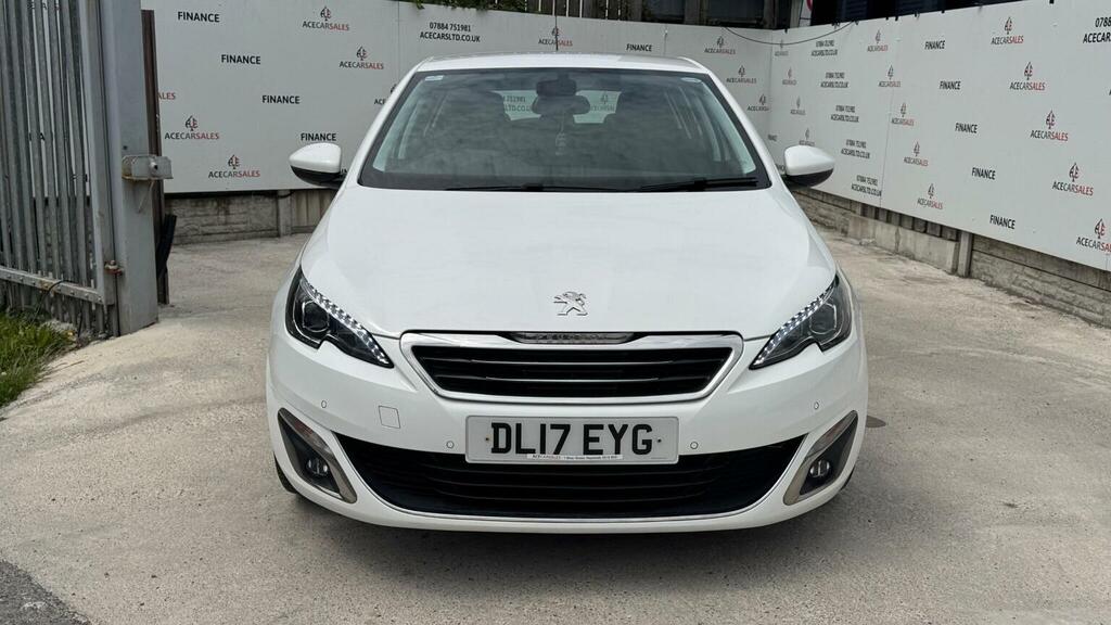 Peugeot 308 1.2 Puretech Allure Eat Euro 6 Ss White #2