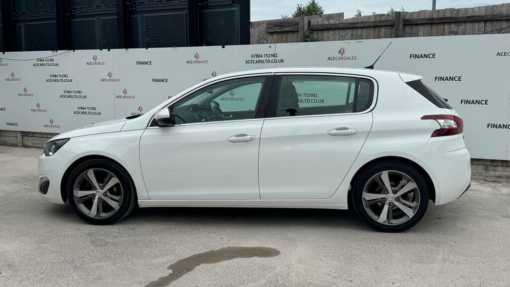 Peugeot 308 1.2 Puretech Allure Eat Euro 6 Ss White #5