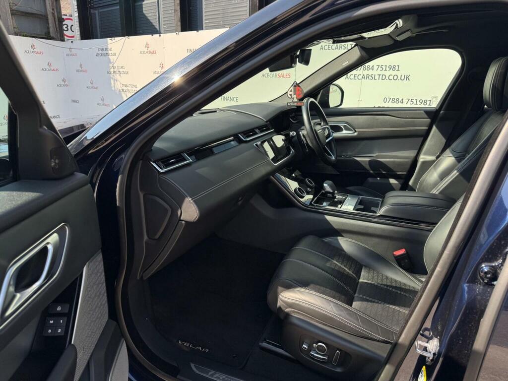 Land Rover Range Rover Velar 5.0 P550 Dynamic Edition Black #17