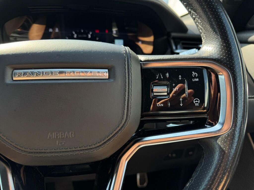 Land Rover Range Rover Velar 5.0 P550 Dynamic Edition Black #33