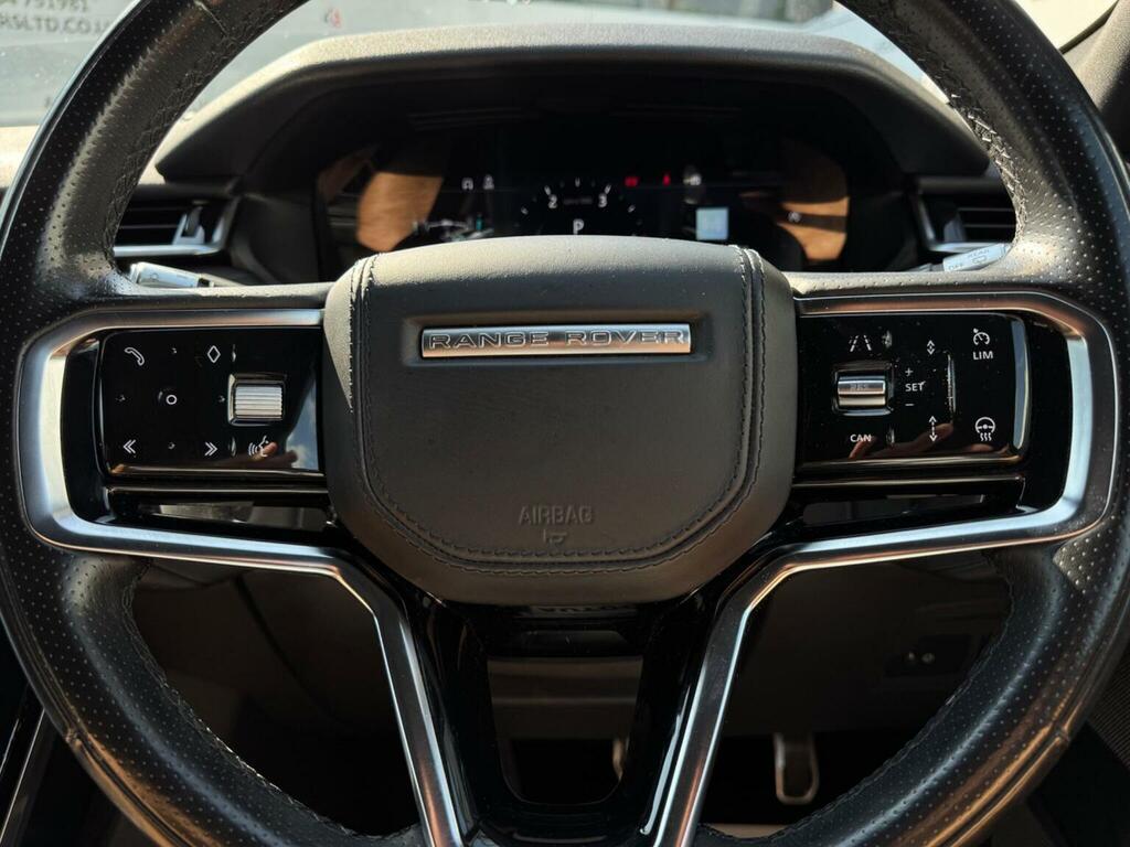 Land Rover Range Rover Velar 5.0 P550 Dynamic Edition Black #32