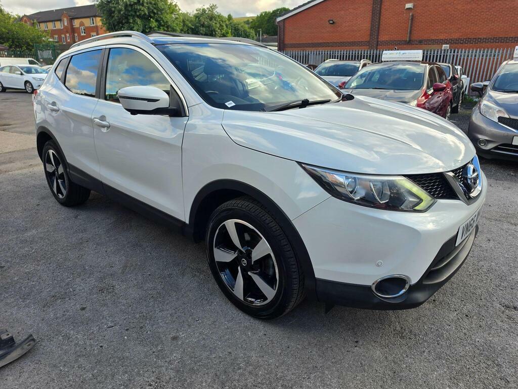 Nissan Qashqai 1.2 Dig-t N-connecta 2Wd Euro 6 S S White