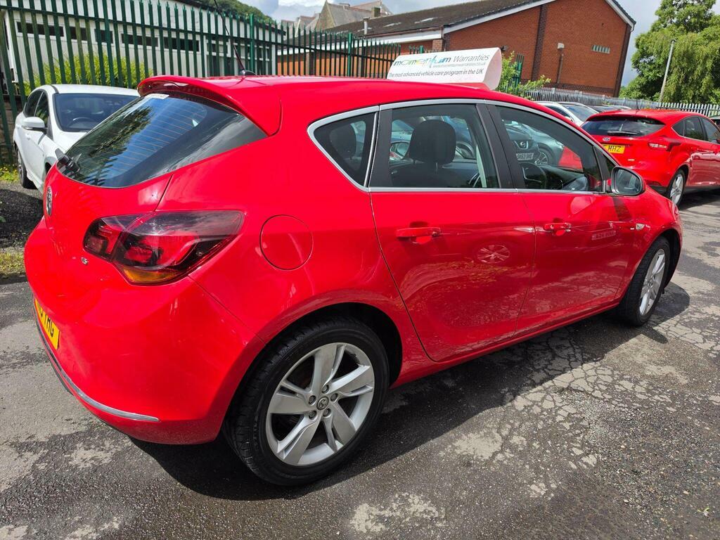 Vauxhall Astra Black #4