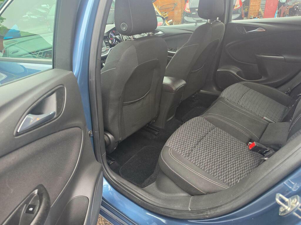 Vauxhall Astra Elite Nav Silver #10
