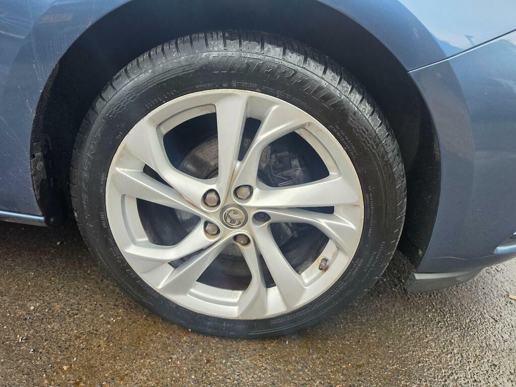 Vauxhall Astra Elite Nav Silver #15