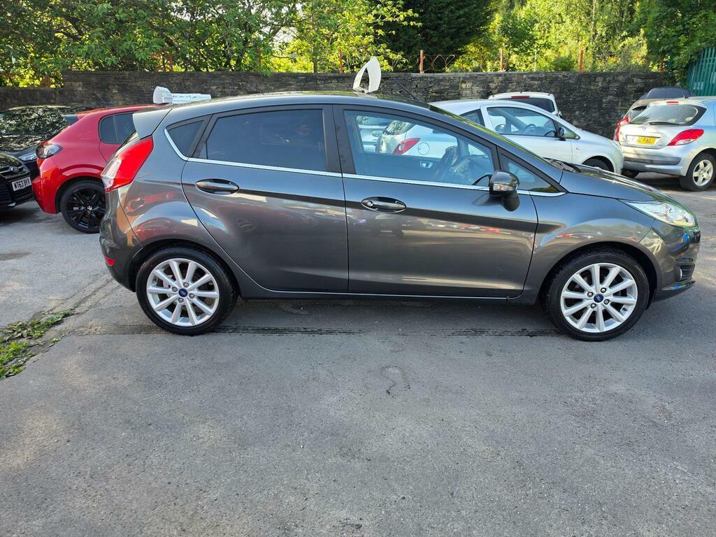 Ford Fiesta Titanium 1.0 Ecoboost 100Ps Powershift Silver #13