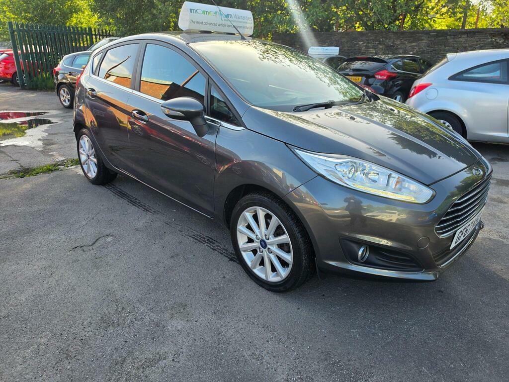 Ford Fiesta Titanium 1.0 Ecoboost 100Ps Powershift Silver #1