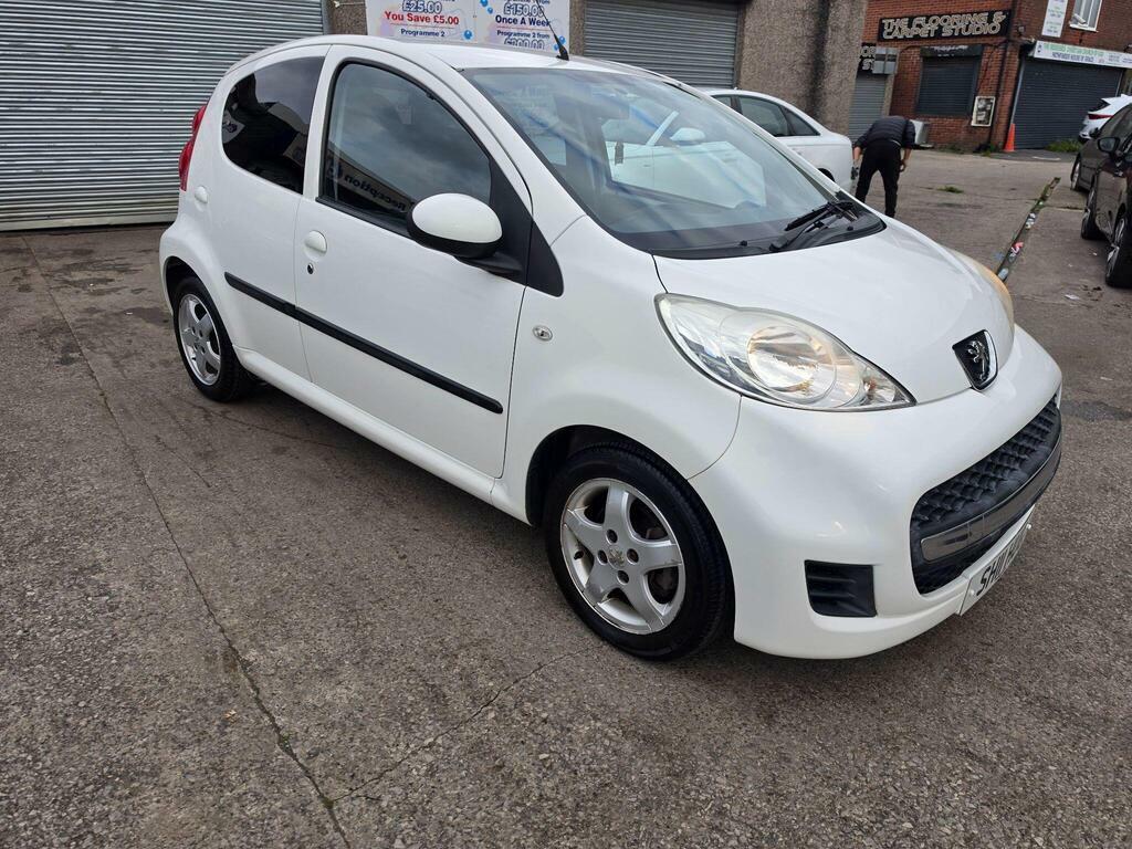 Peugeot 107 1.0 12V Envy Euro 5 White