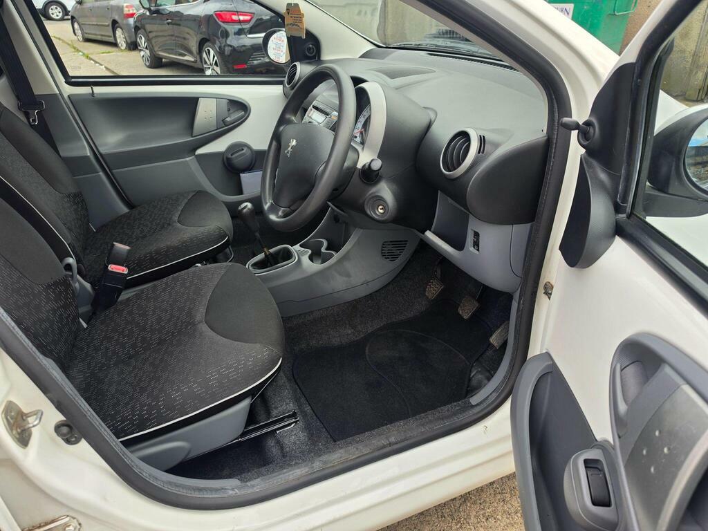 Peugeot 107 1.0 12V Envy Euro 5 White #5