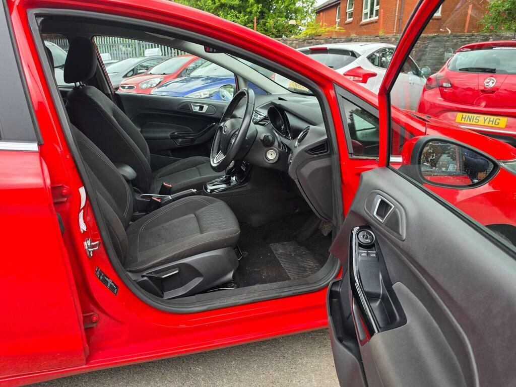 Ford Fiesta 1.0T Ecoboost Titanium Powershift Euro 6 Red #2