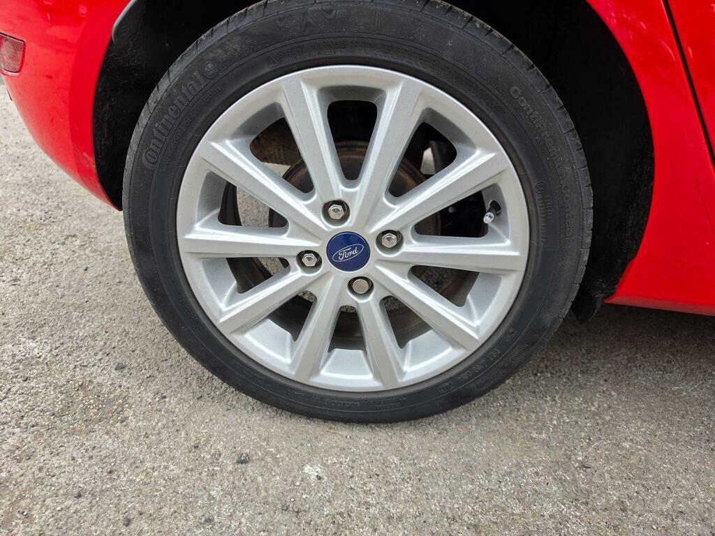 Ford Fiesta Zetec White #11