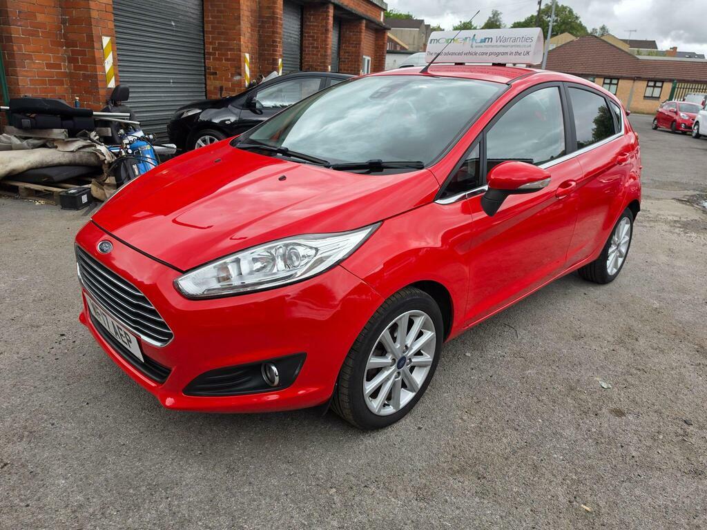Ford Fiesta 1.0T Ecoboost Titanium Powershift Euro 6 Red