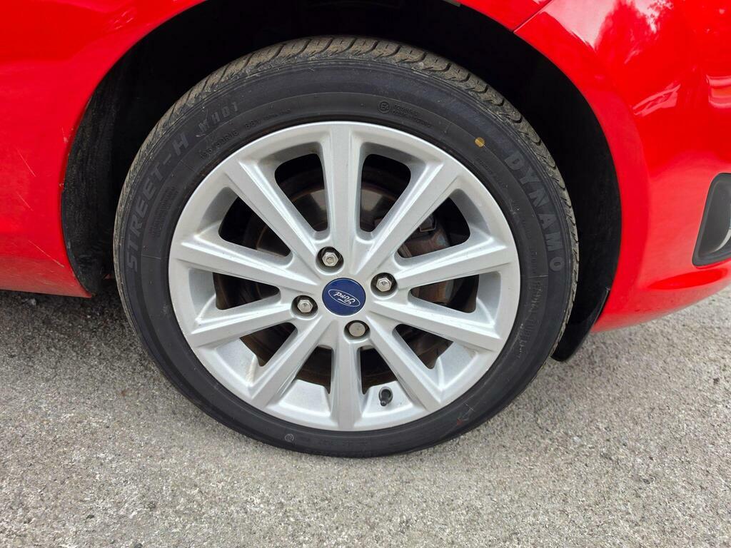 Ford Fiesta Zetec White #10