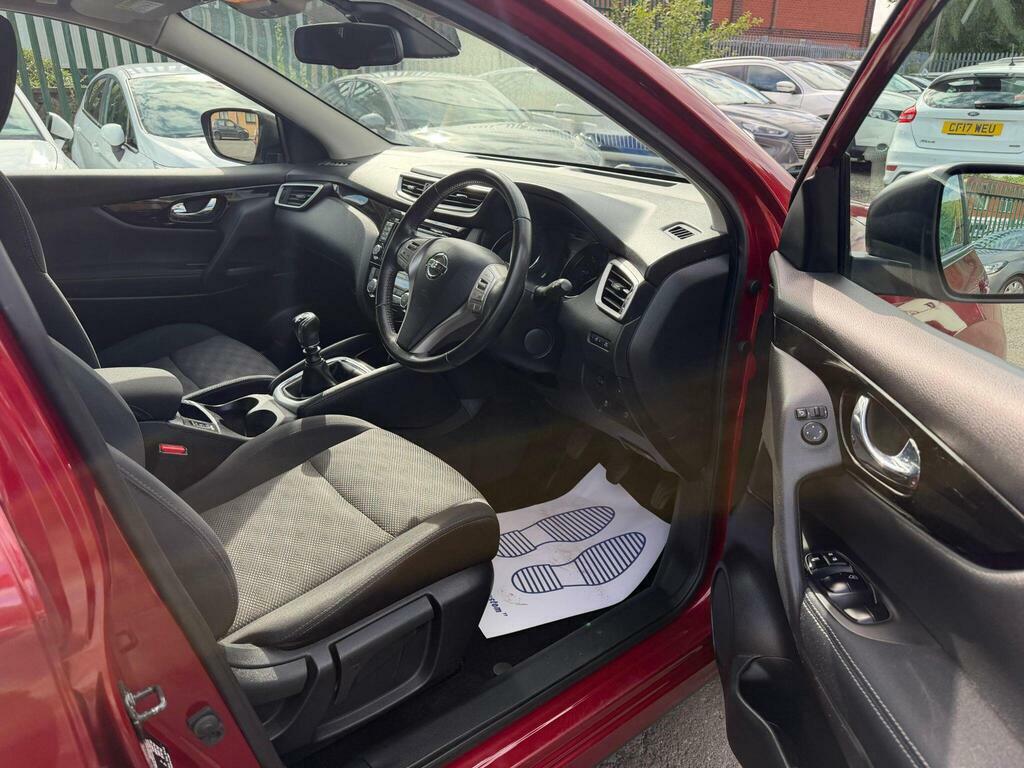 Nissan Qashqai 1.5 Dci Tekna 108 Bhp Grey #5