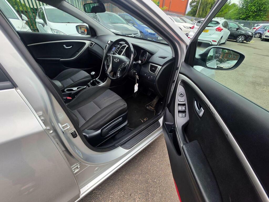 Hyundai I30 1.4 Active Euro 5 Silver #5