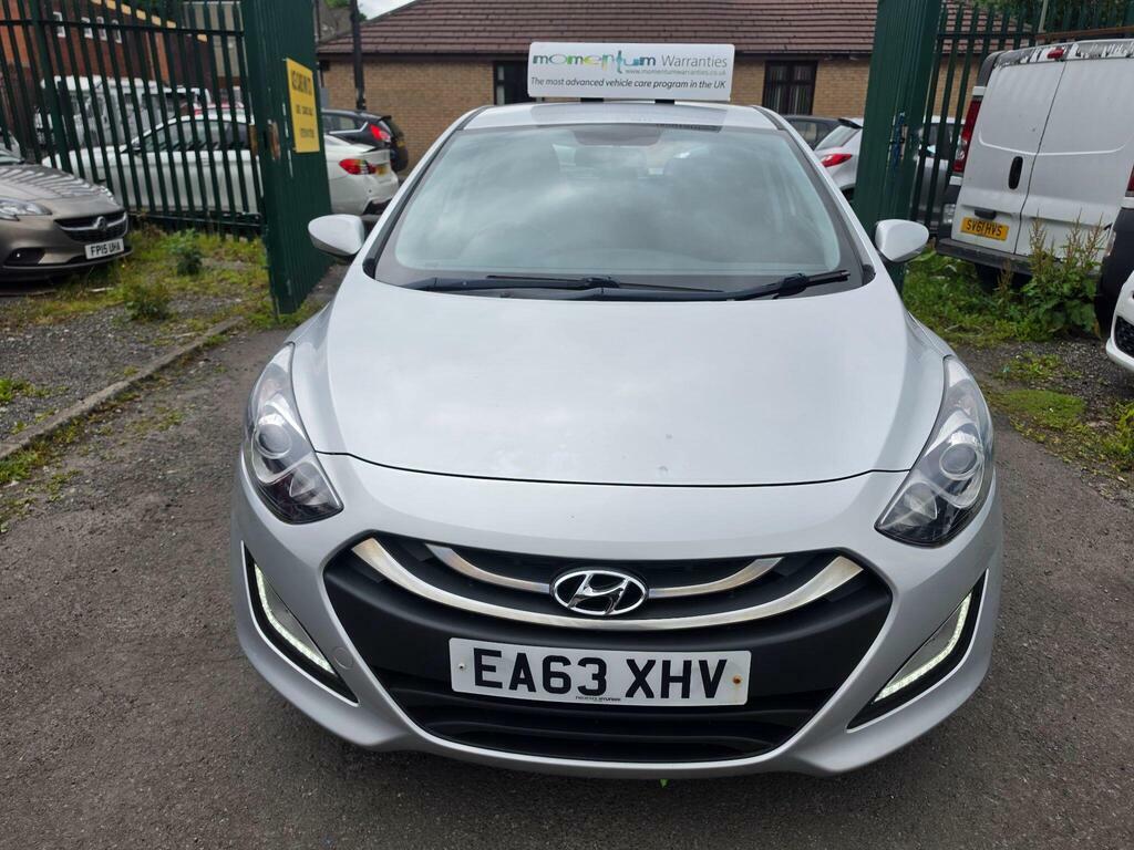 Hyundai I30 Crdi Blue Drive Active White #17