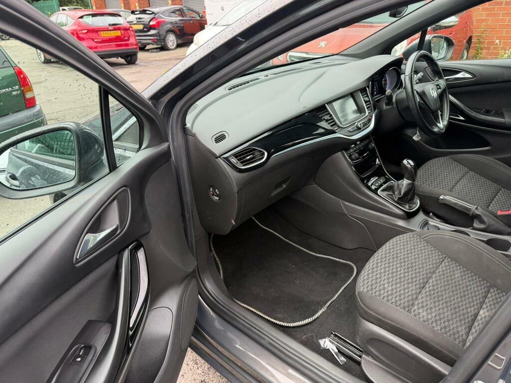 Vauxhall Astra Design Cdti Red #10