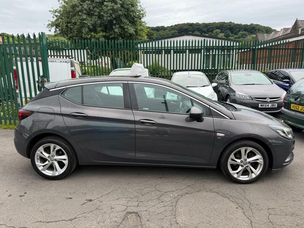 Vauxhall Astra Design Cdti Red #7