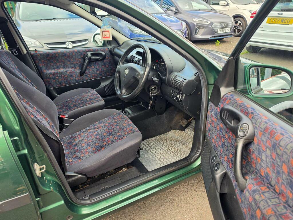 Vauxhall Corsa 1.2I Cdx Green #5