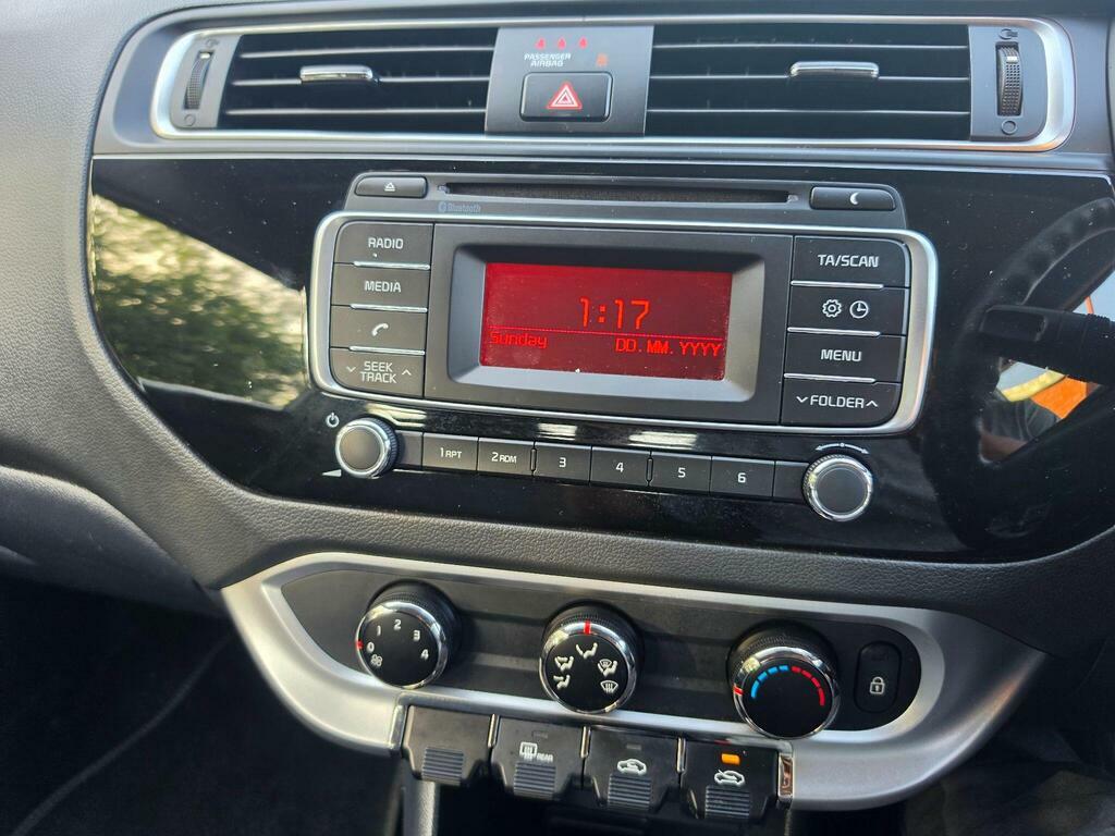 Kia RIO 1.25 1 Euro 6 Silver #5