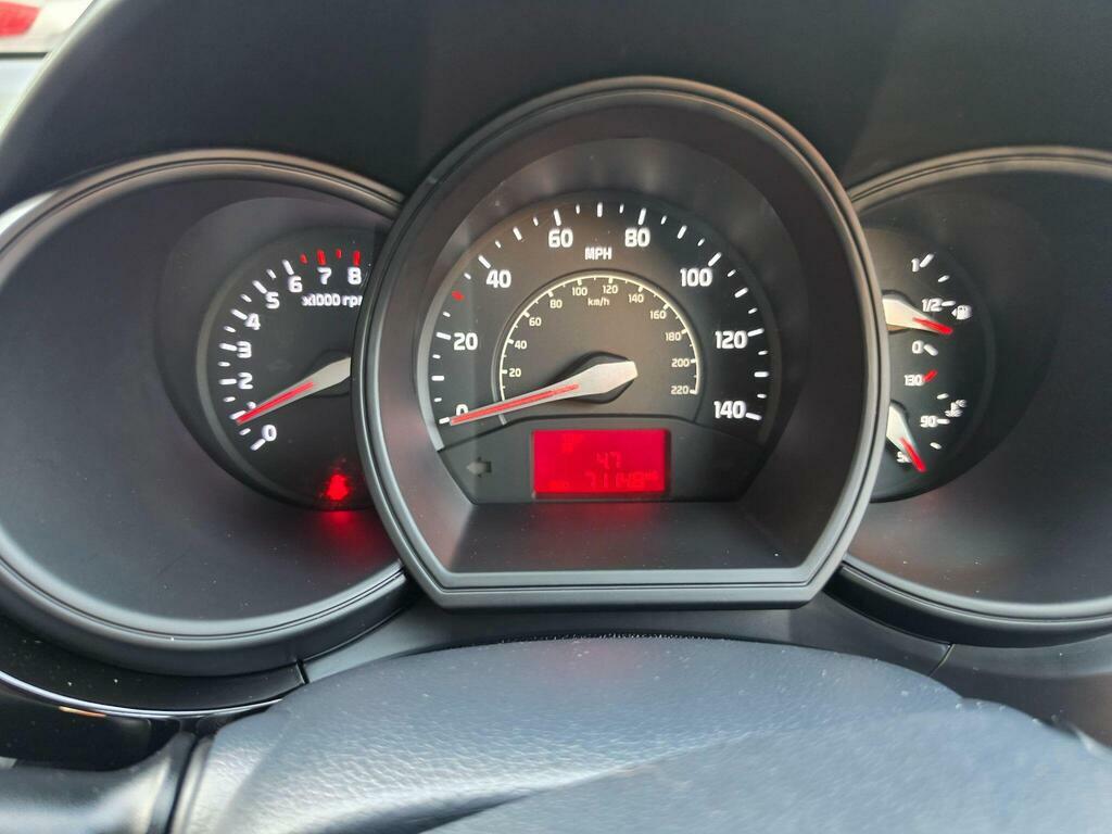 Kia RIO 1.25 1 Euro 6 Silver #4