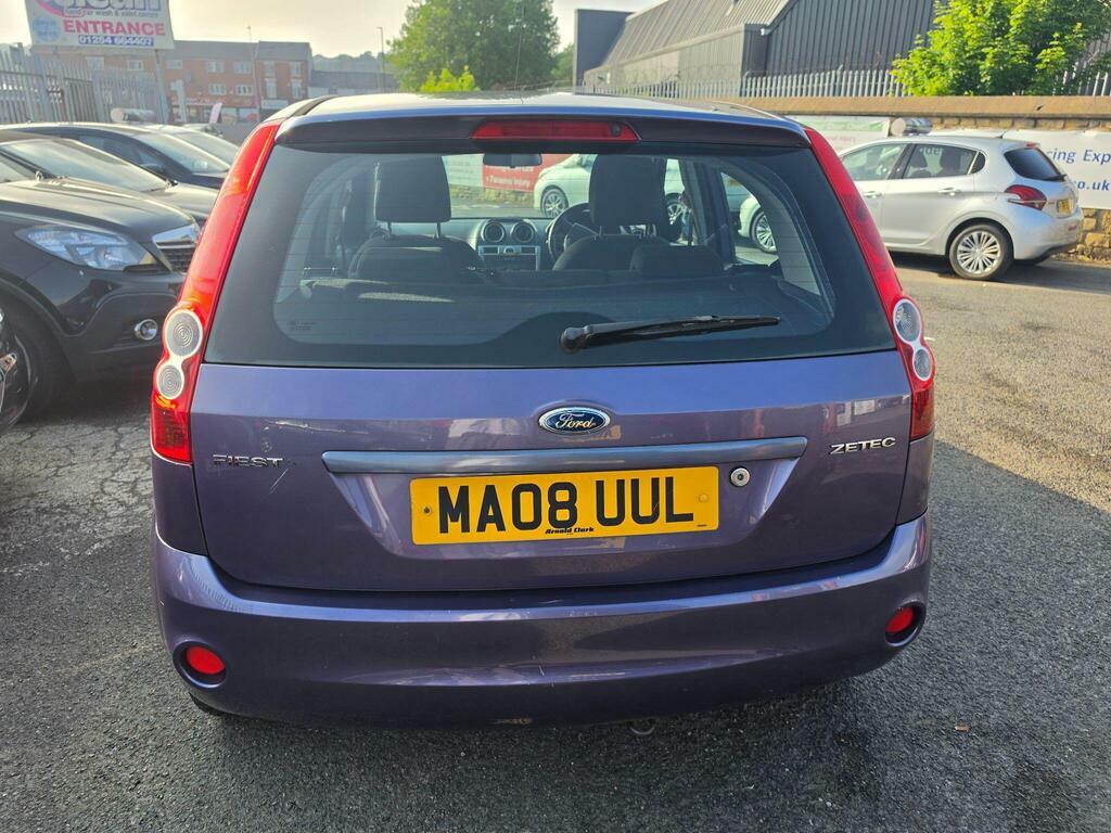 Ford Fiesta Style Climate 16V 5-Door Silver #12