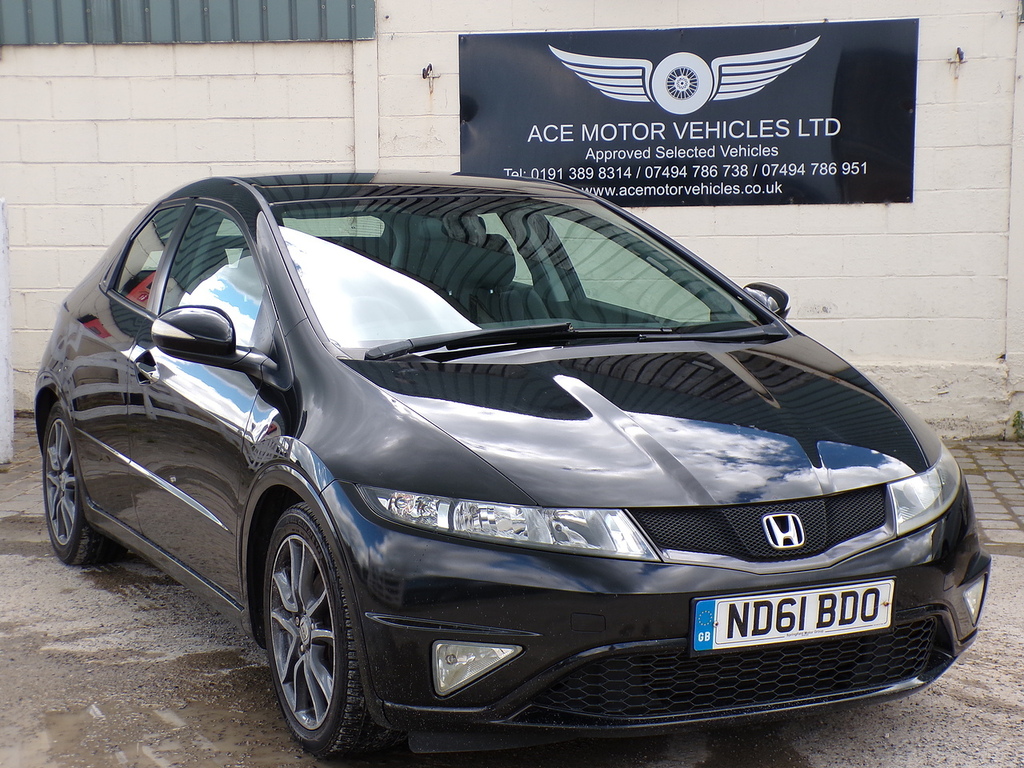 Honda Civic I-vtec Si-t Black