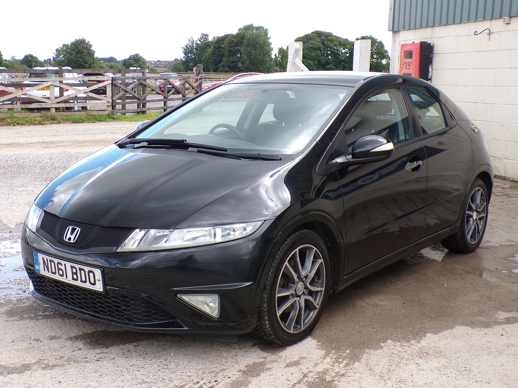 Honda Civic I-vtec Si-t Black #4