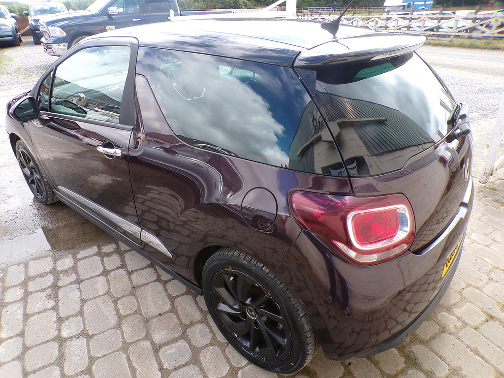 DS DS 3 Bluehdi Prestige Purple #6