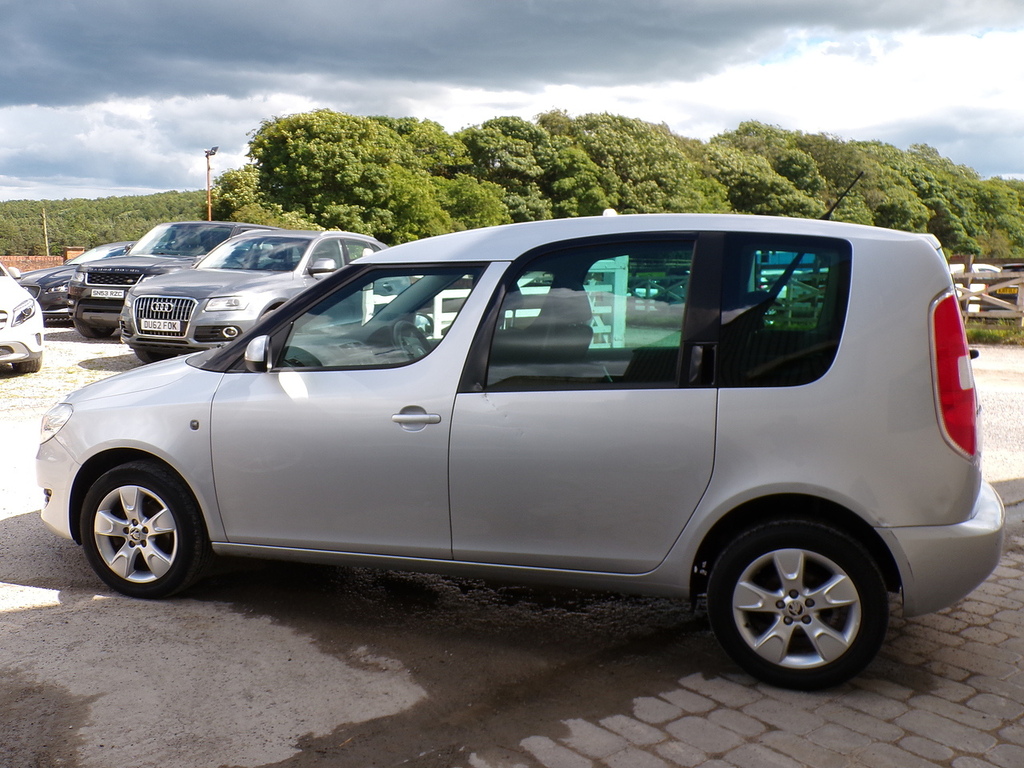 Skoda Roomster Tsi Se Action Silver #5