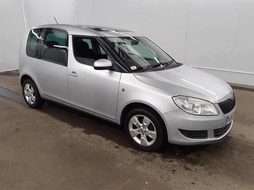 Skoda Roomster Tsi Se Action Silver