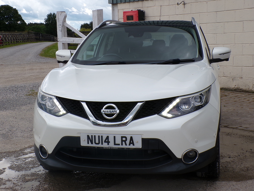 Nissan Qashqai Dci Tekna NU14LRA White #3