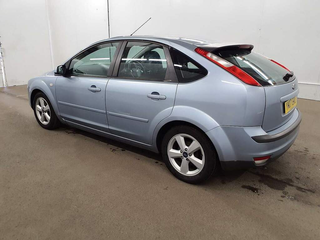 Ford Focus 1.6 Zetec Climate Blue #4