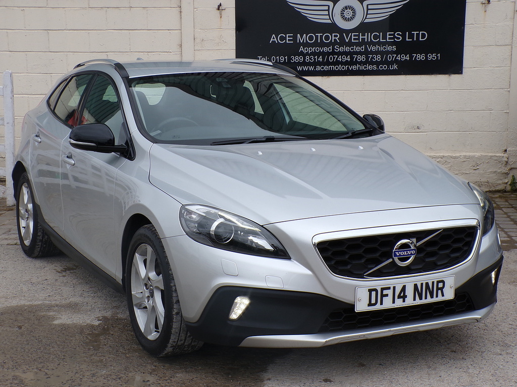 Volvo V40 Cross Country D2 Lux Silver