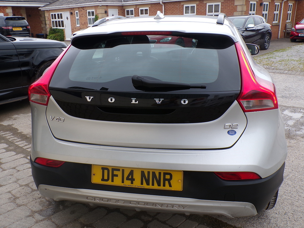 Volvo V40 Cross Country D2 Lux Silver #6