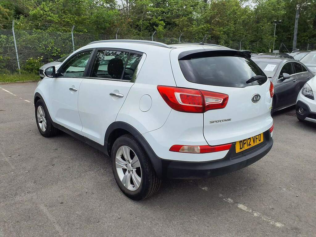 Kia Sportage 2 Silver #4