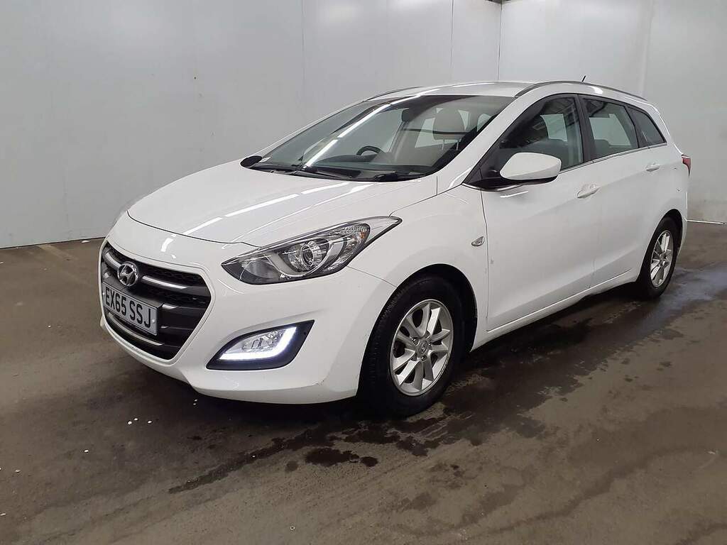 Hyundai I30 Crdi Blue Drive Se White #3