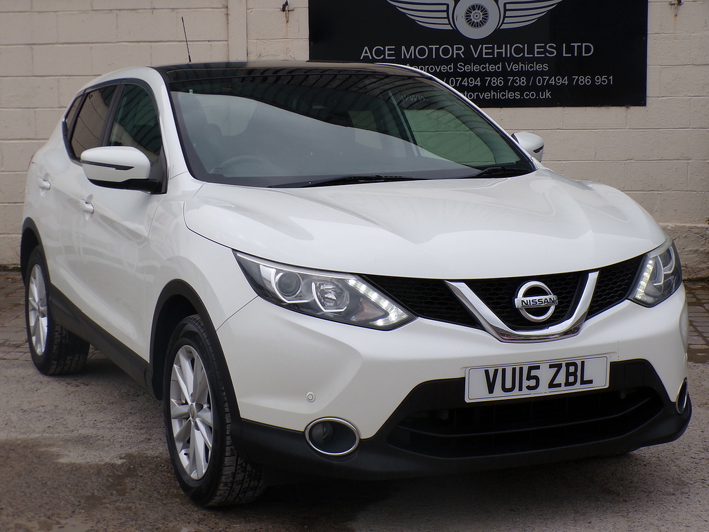Nissan Qashqai Dci Acenta White