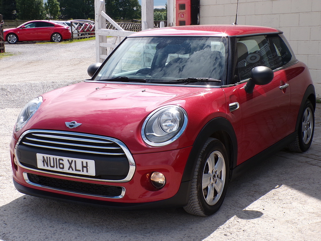 Mini Hatch One NU16XLH Red #4