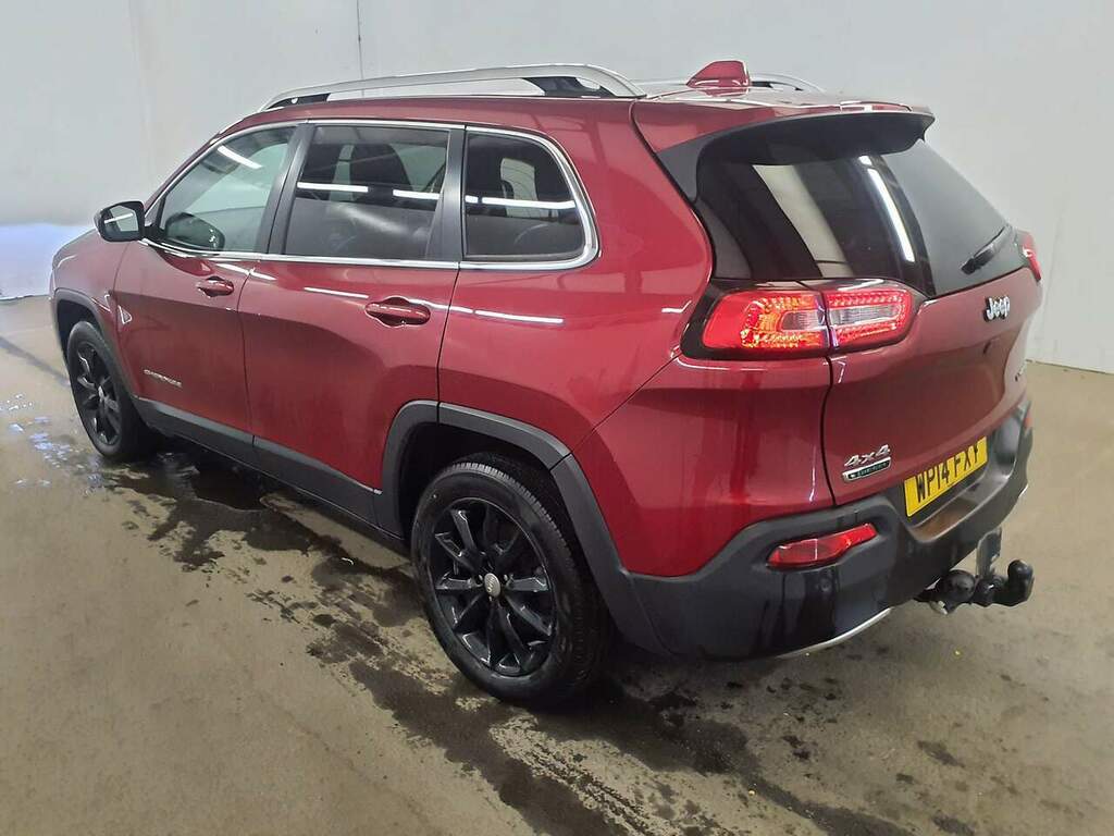 Jeep Cherokee Crd Limited Red #4