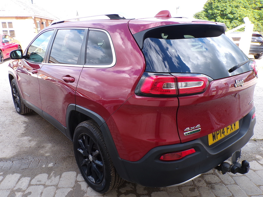 Jeep Cherokee Crd Limited Red #6