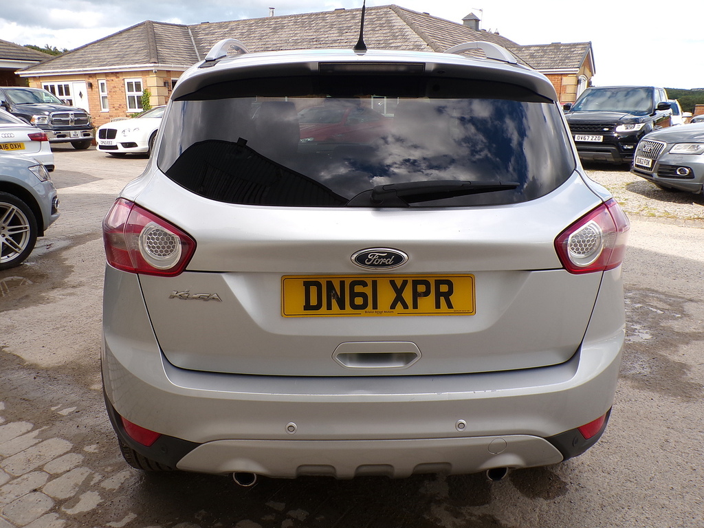Ford Kuga 2L Titanium White #9